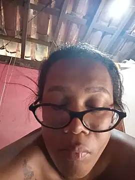 Sraveneno's Live XXX Chat
