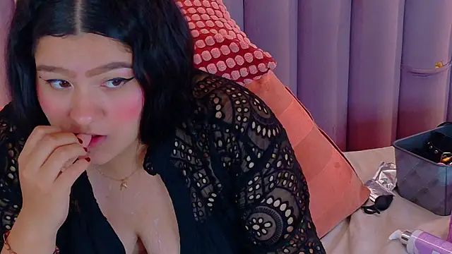 Chat +18 de AmatistaSky__ ao vivo