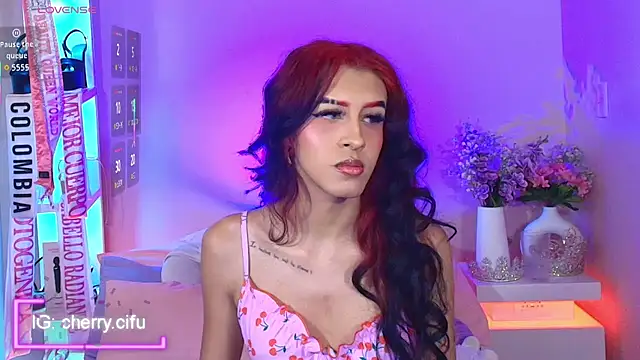 CherrySeraphine1's Webcam Show