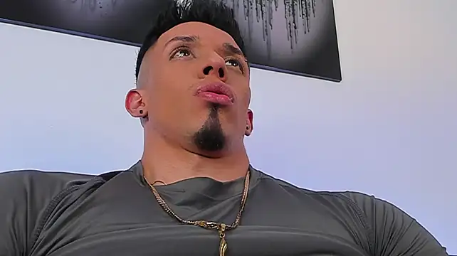 عرض كام Angelo_Varek