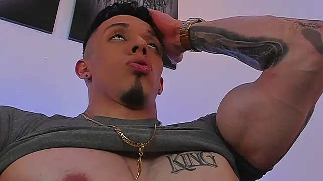 Angelo_Varek – webcam-show