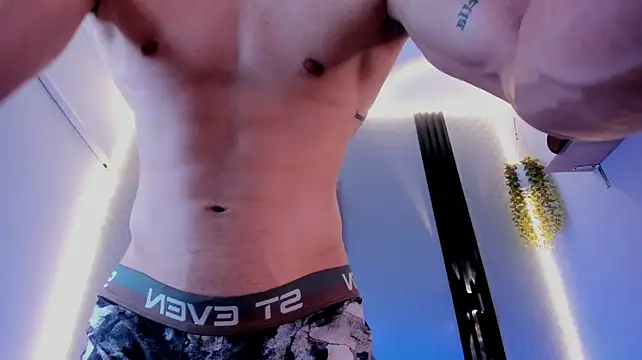 Dark_Valentino_'s Webcam Show