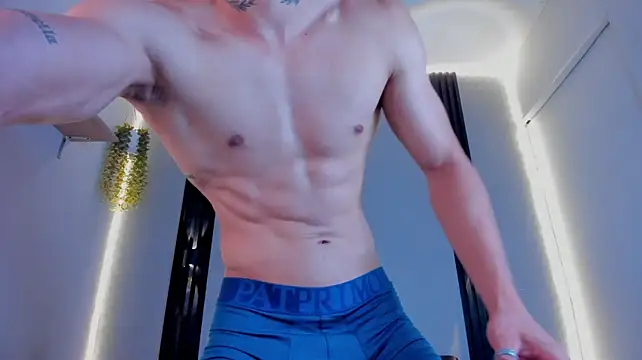 Dark_Valentino_ Pertunjukan Webcam