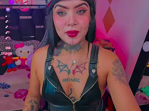 Chat +18 de LauriInk1 ao vivo