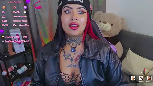 LauriInk1's Live XXX Chat