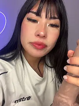 Jade-Naughty 网络视讯表演