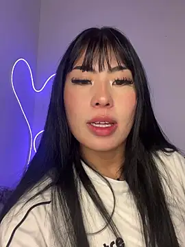 Jade-Naughty 网络视讯表演