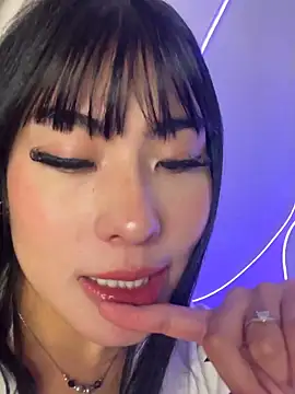 Jade-Naughty webcam show
