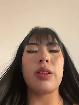 Jade-Naughty Webcam Show