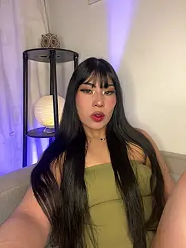 Jade-Naughty Show Webcam