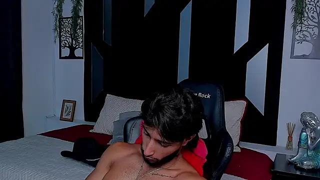 Emmet_CollinsJS Adlı Modelin Web Kamerası Şovu