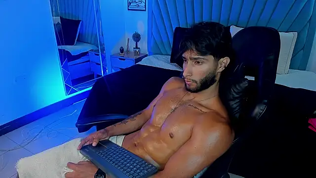 Show de Emmet_CollinsJS na webcam