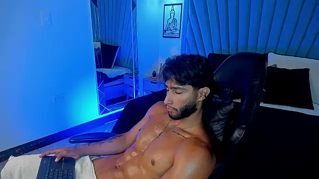 Emmet_CollinsJS Webcam show