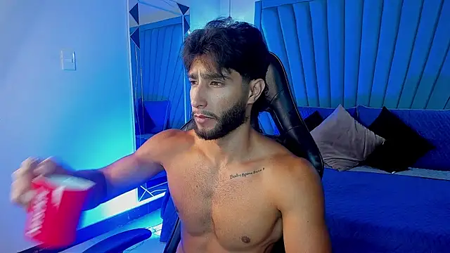 Show de Emmet_CollinsJS na webcam