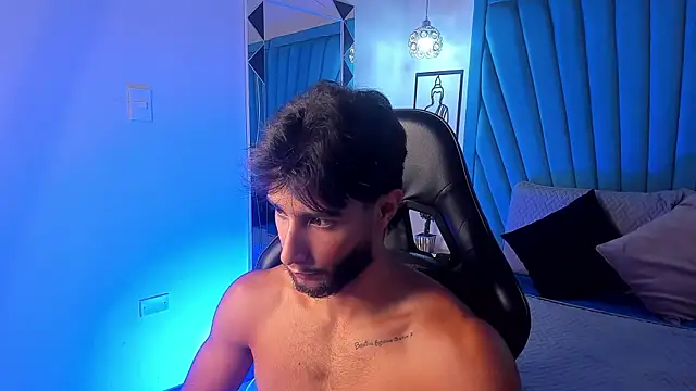 Emmet_CollinsJS Adlı Modelin Web Kamerası Şovu