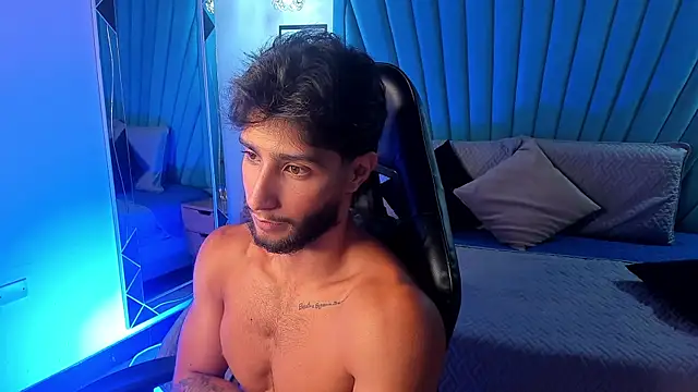 Emmet_CollinsJS Webcam-Show