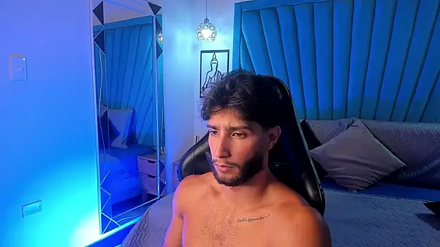 Webkamerová show Emmet_CollinsJS