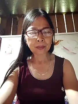 Sky-rain98's Live XXX Chat