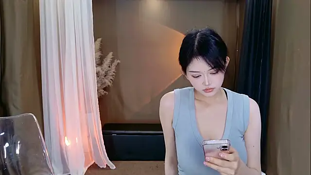 Banana-Milk69's Webcam Show