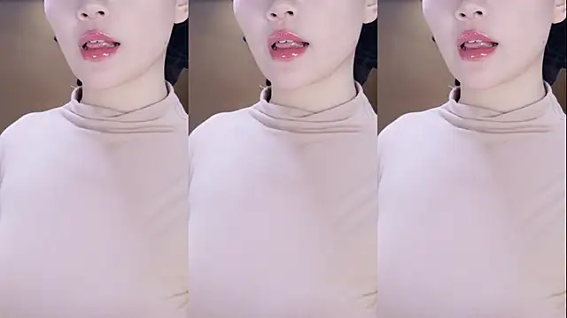 Banana-Milk69 Webcamshow