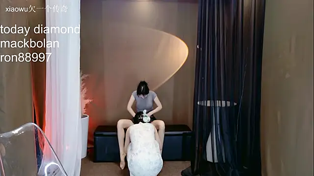 Banana-Milk69 Pertunjukan Webcam