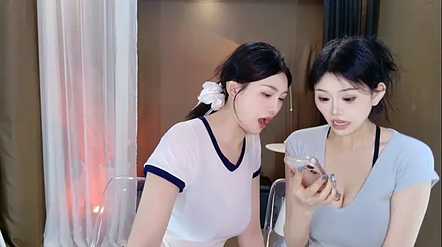 Banana-Milk69's Webcam Show