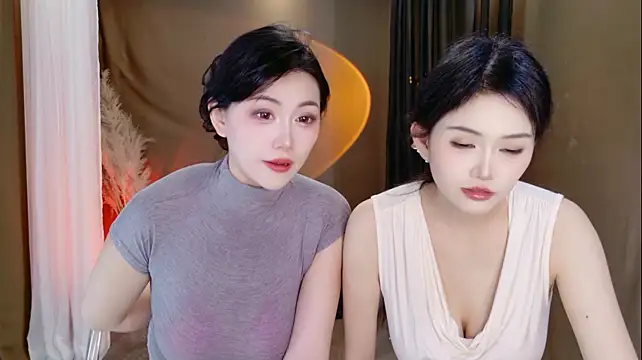 Banana-Milk69's Webcam Show