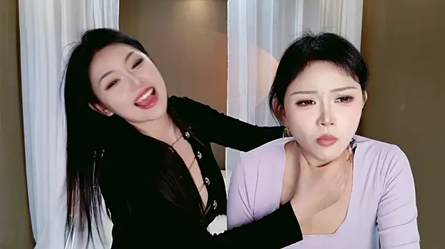 Banana-Milk69 Webcam Show