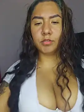 Iam_Ambar Show in webcam