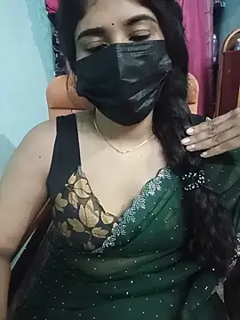 Sunitha28 élő chatszobája