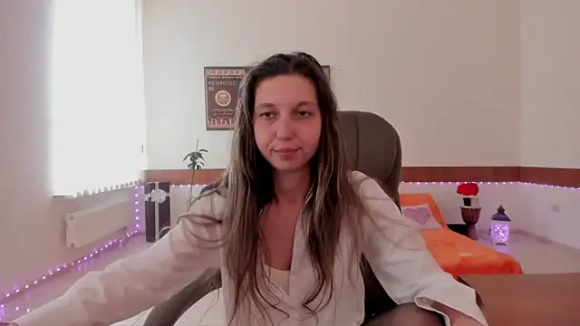 Phòng Chat Trực Tiếp Ellina_Star