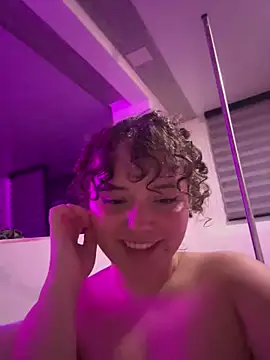 Czat XXX na żywo – Ally_belle