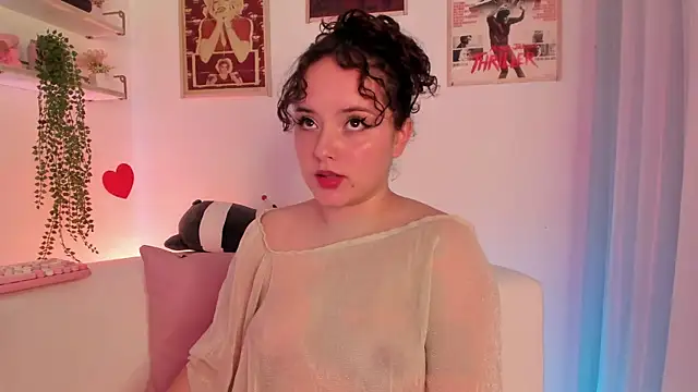 Chat +18 de Ally_belle ao vivo