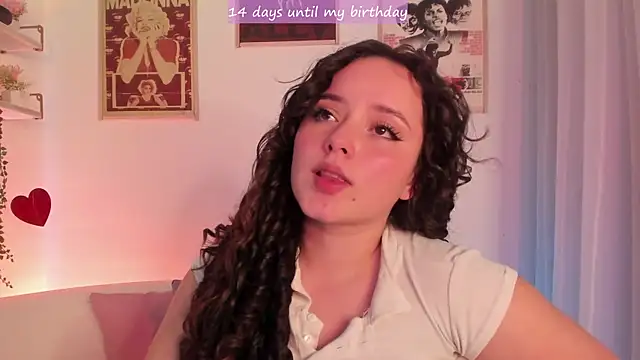 Ally_belle live XXX chat