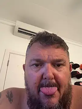 TatooedBear Adlı Modelin Web Kamerası Şovu