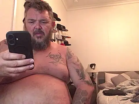 TatooedBear – webcam-show