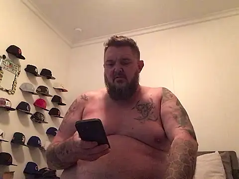 TatooedBear Webcamshow