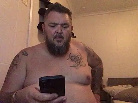 Bearded_Ink_Bear webcam show