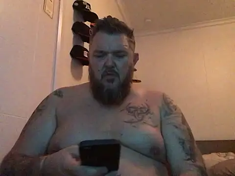Bearded_Ink_Bear: вебкам-шоу