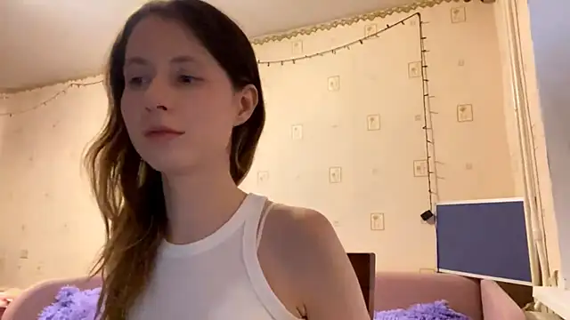AlesiaGurevich Adlı Modelin Canlı XXX Sohbeti