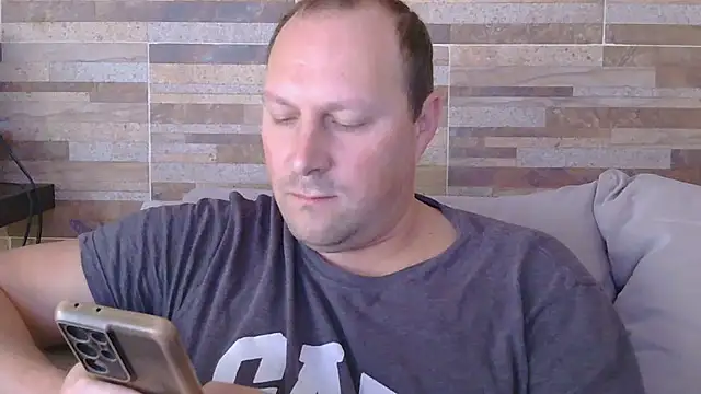 הופעת וובקאם של lustonfan