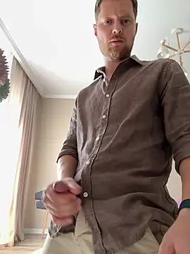 the-gen-xxx's Webcam Show