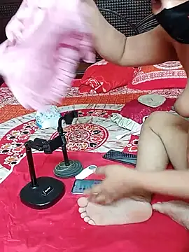 Lok_Sex Adlı Modelin Canlı XXX Sohbeti
