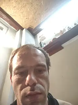 MatusCaddyn Webbikameraesitys