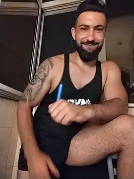 Tommy_Porn_ Adlı Modelin Canlı XXX Sohbeti