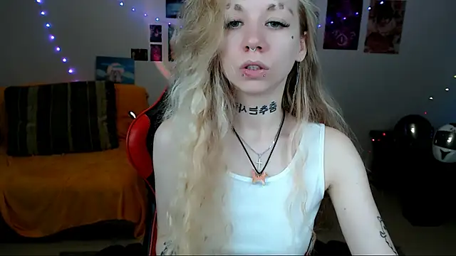 Nica_Kawaii – Naživo XXX chat