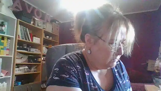 Iwenne Live XXX-Chat