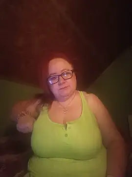 Pokazy przed kamerką – Iwenne
