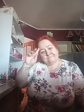 הופעת וובקאם של Iwenne