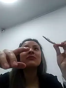 CynthiaMore webcam show